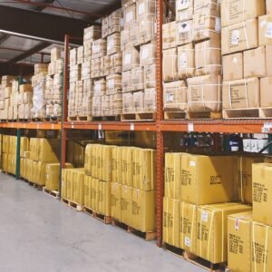 Radical Cosmetics’ warehouse, where high-quality private label and white label cosmetics are manufactured. A facility dedicated to producing luxury, organic, vegan, and cruelty-free products. Supporting business owners in brand building and business development with expert customer support, partnership, and contract manufacturing services.